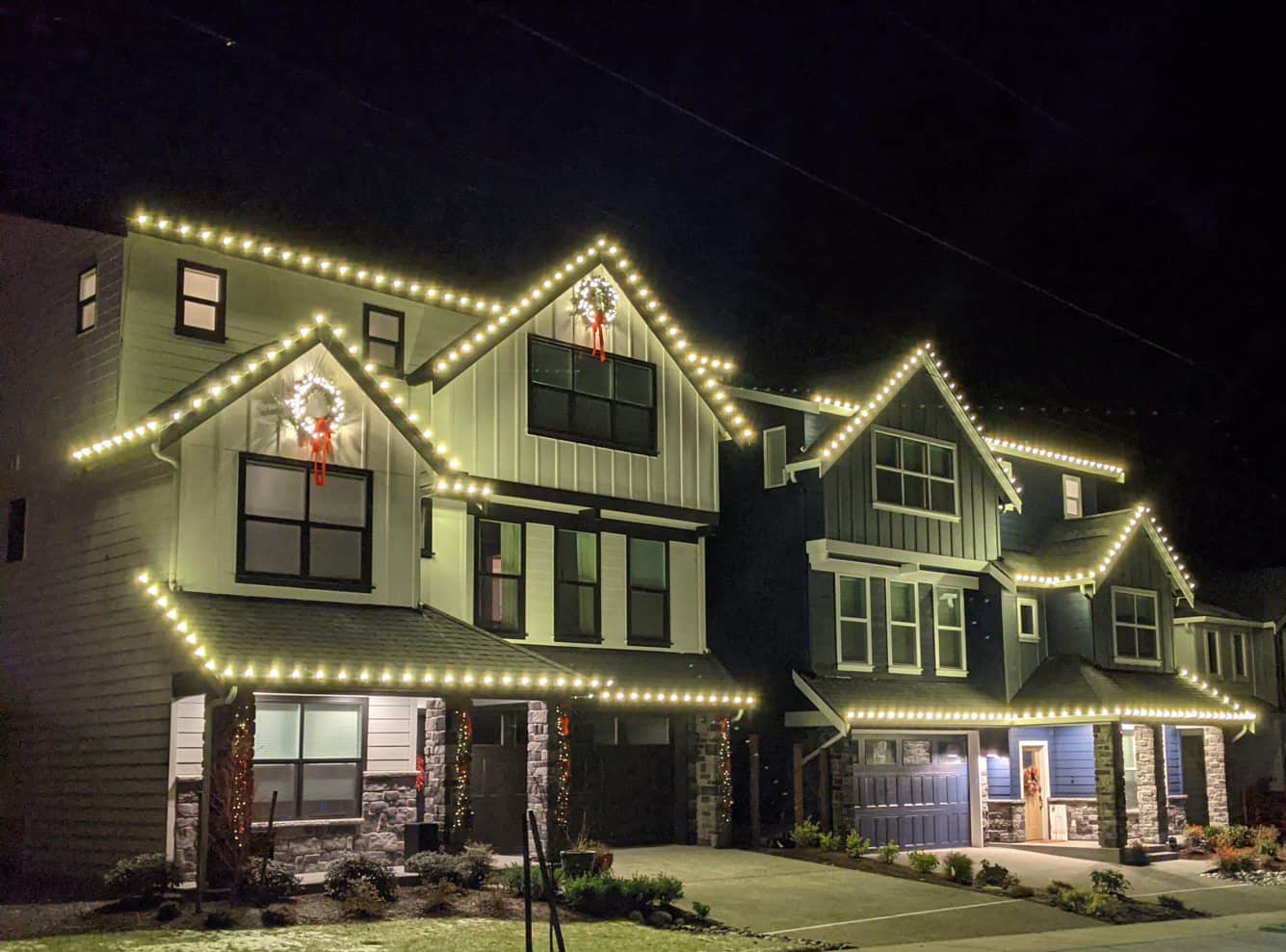 Christmas holiday lights installation and landscaping lighting service